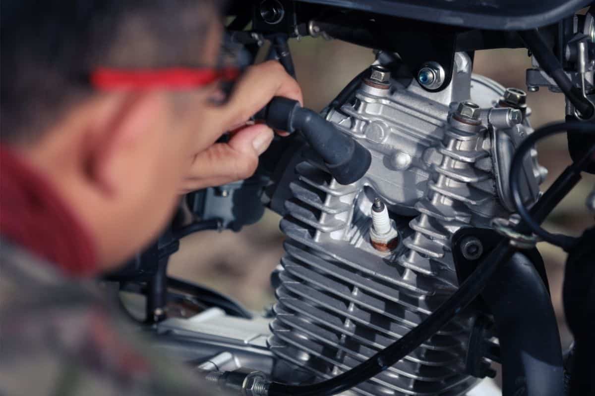 How Many Spark Plugs Are In A Motorcycle? Vehicle Answers