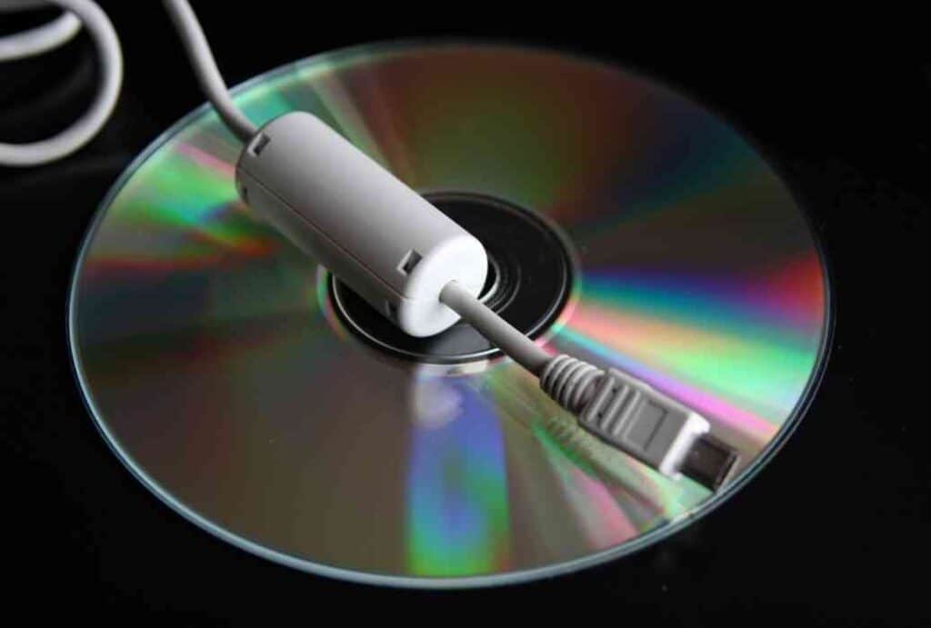 Do New Cars Have CD Players? Vehicle Answers