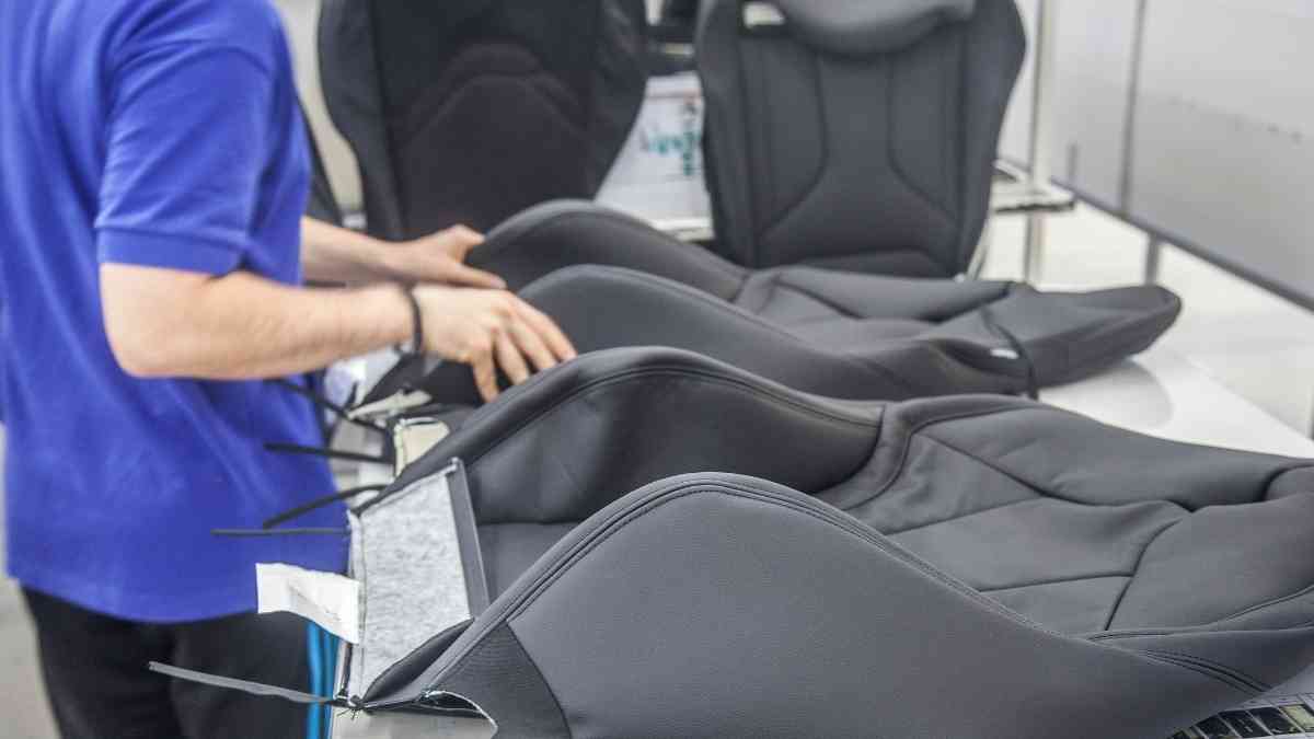 Can You Put Seat Covers On Leather Seats? Vehicle Answers