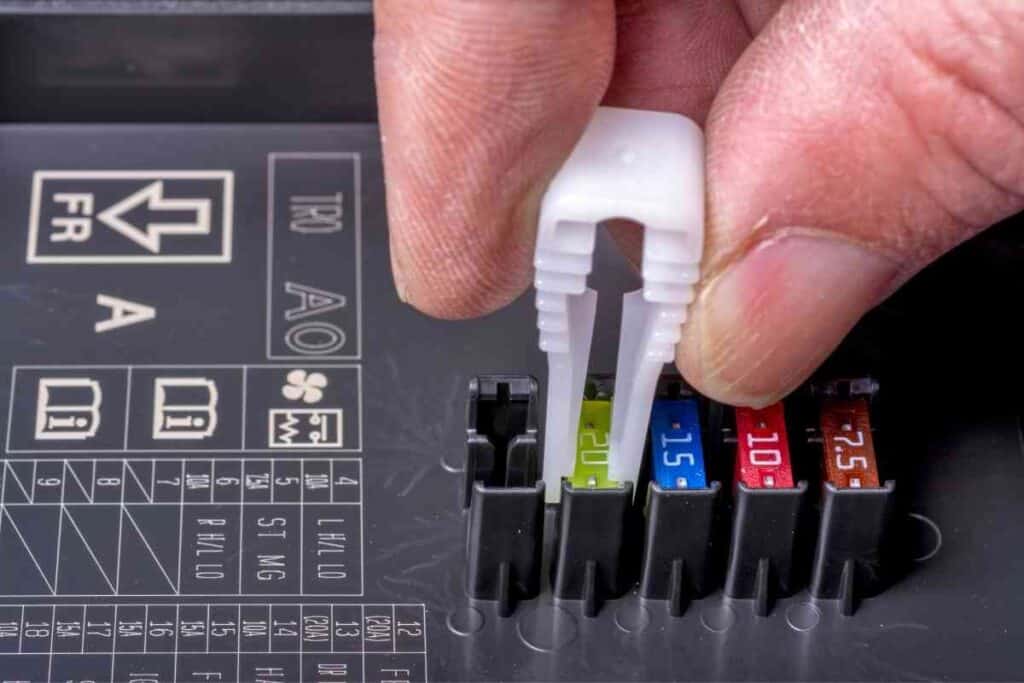 Do Cars Come With Spare Fuses? Vehicle Answers