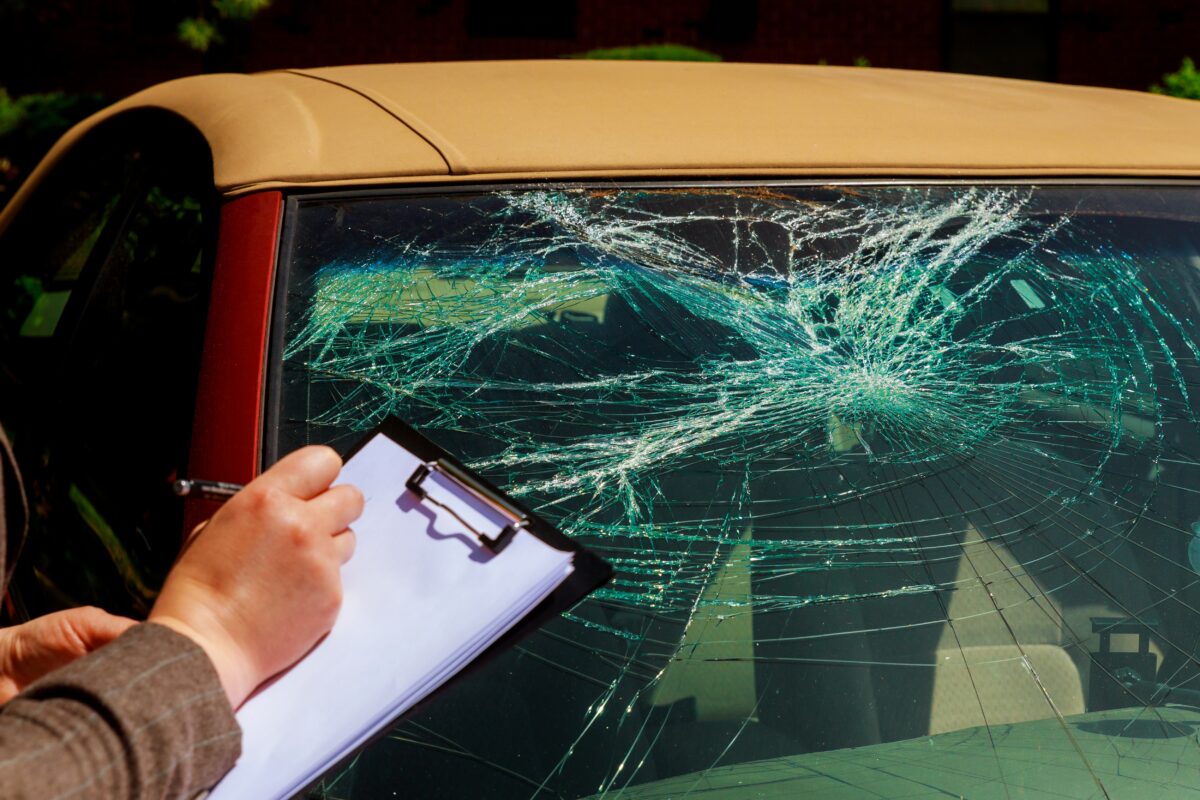 does-tesla-insurance-cover-glass-damage-vehicle-answers